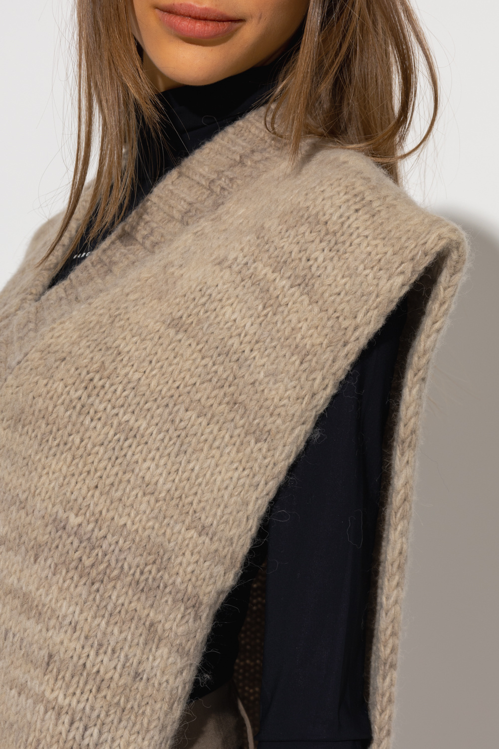 Hella WOOL HIGHNECK VEST ベージュ Sleeveless knitted jumper with cashmere - Beige | SCAYLE
